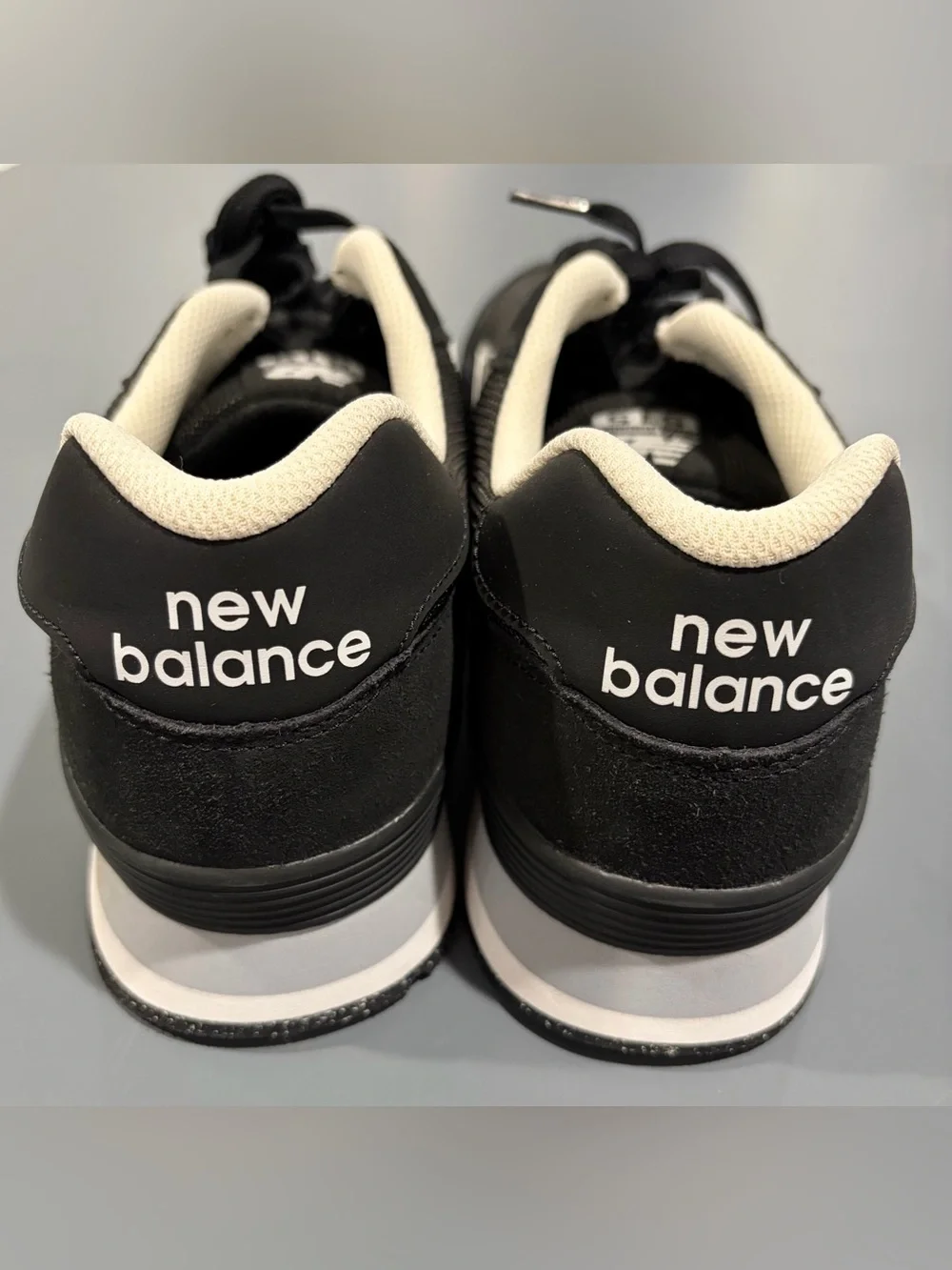 New Balance Black and White Men's Casual Sneakers